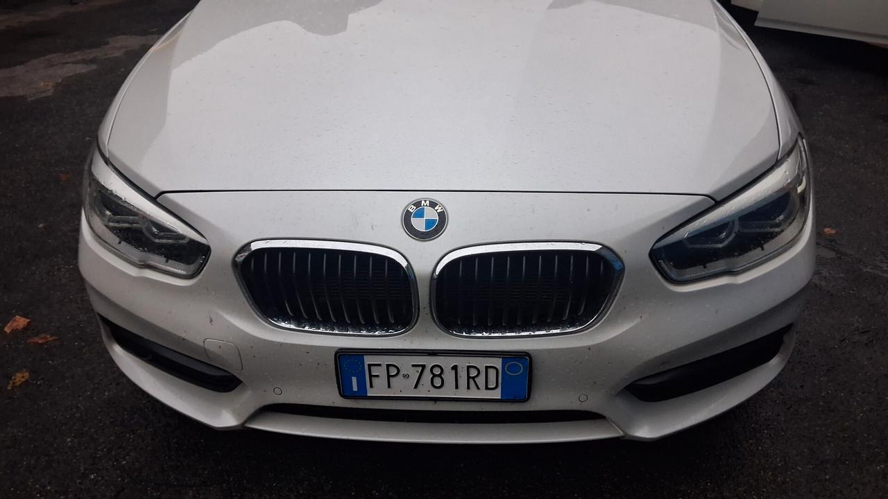 Bmw 116 116d 5p. Advantage