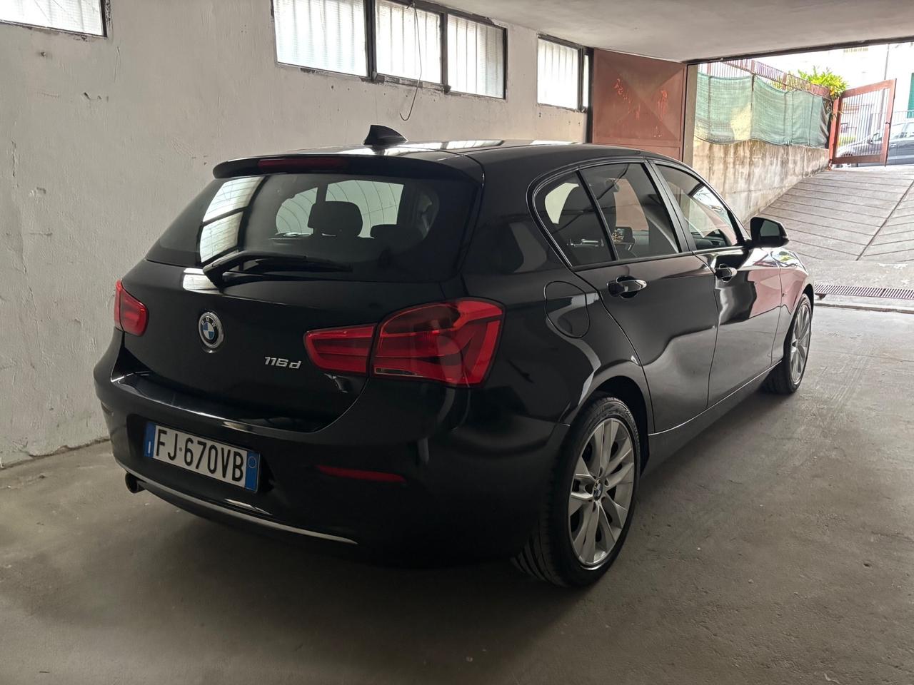 Bmw 116d 5p. Urban - 2017 - 12MESI GARANZIA