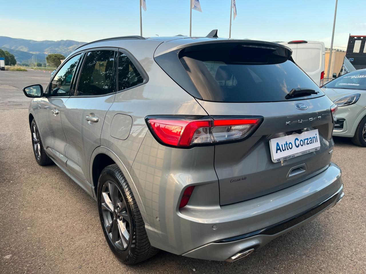 Ford Kuga 2.5 Full Hybrid 190 CV CVT 2WD ST-Line