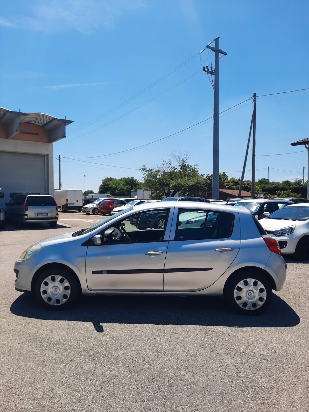 Renault Clio 1.5 dCi 70CV 5 porte UNICO. PRO
