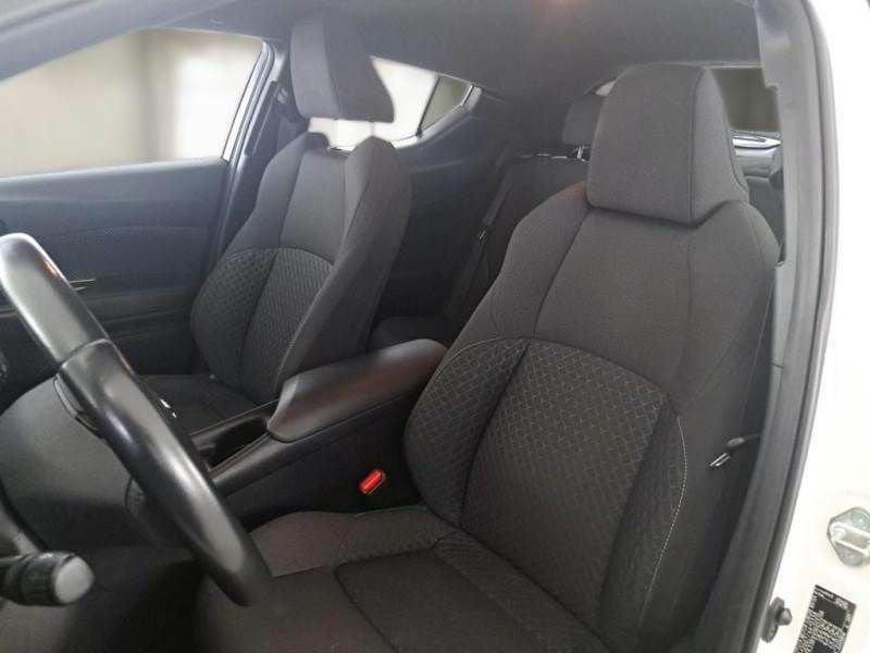 Toyota C-HR 1.8 Hybrid E-CVT Business