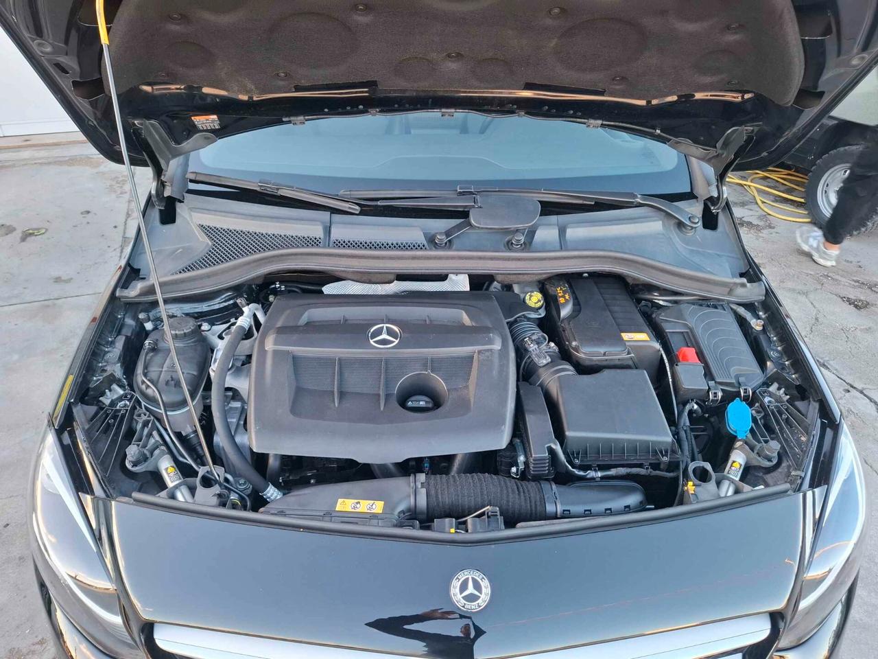 Mercedes-benz B 180 d Sport - 2016 LED/NAVI/RETRO