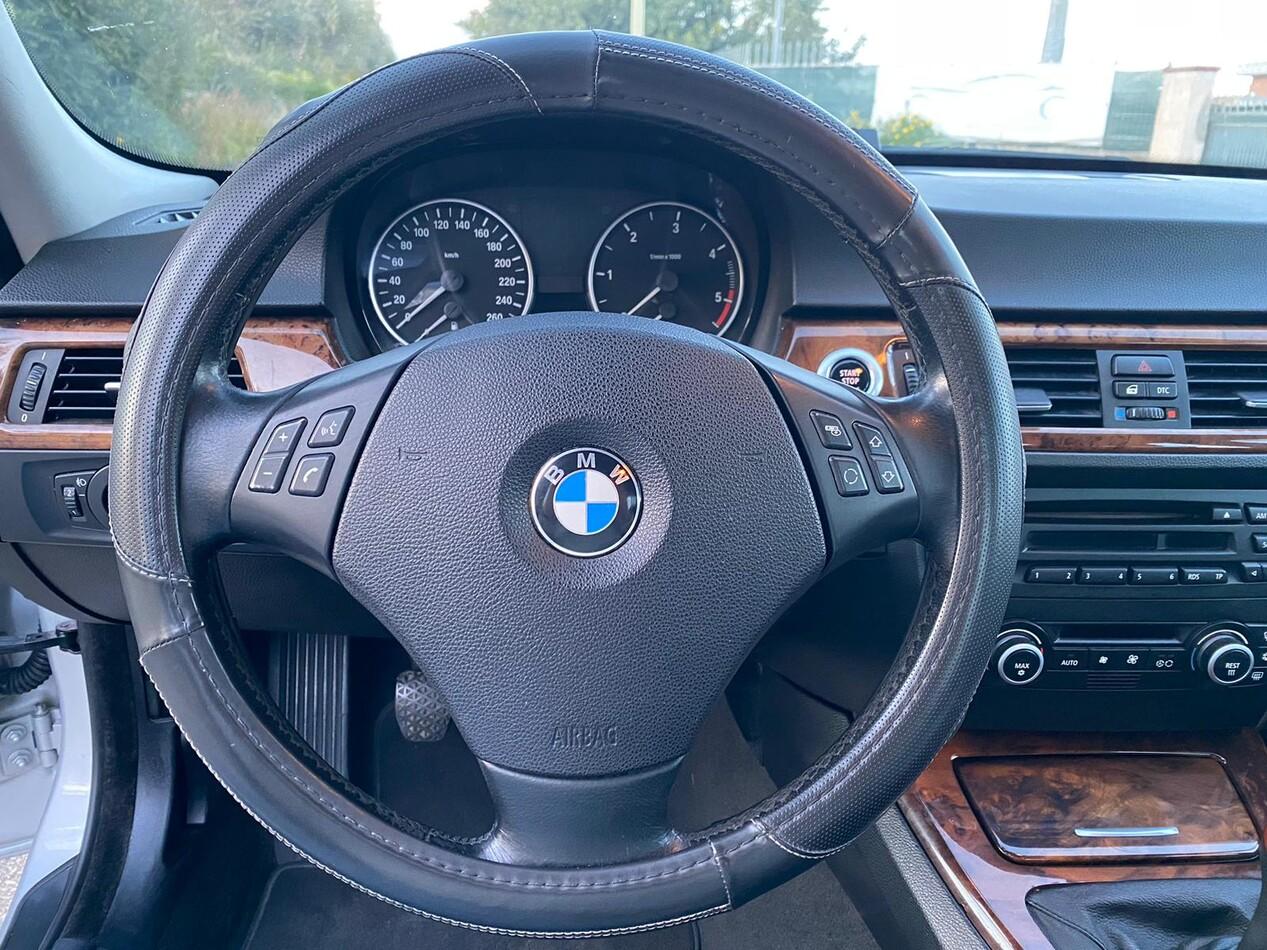 BMW Serie 3 320d Futura