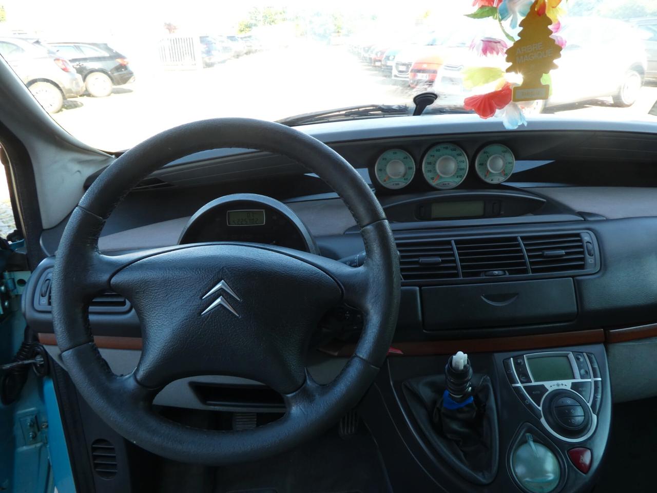 Citroen C8 2.2 HDi FAP Elegance OK NEOPATENTATI