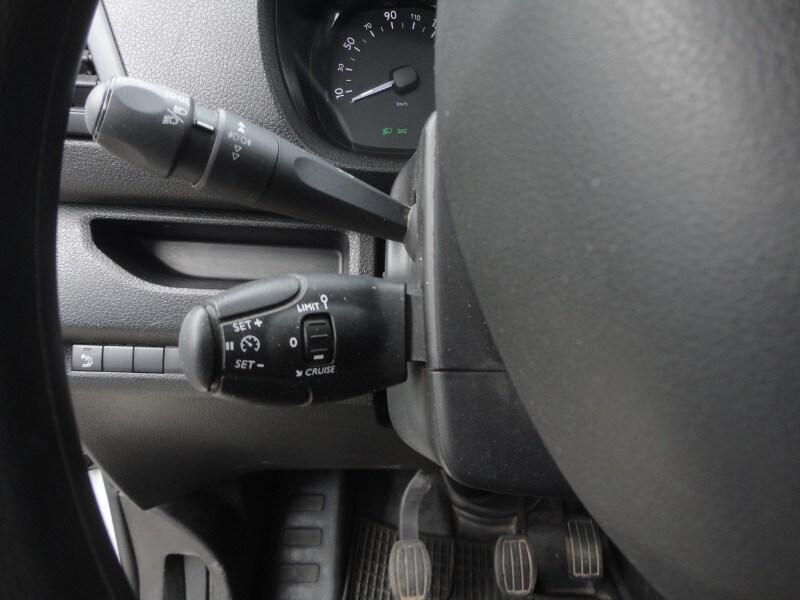 PEUGEOT Expert 4ª serie Expert BlueHDi 100 S&S...