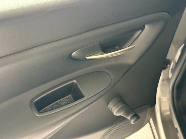 LANCIA Ypsilon 1.2 69 CV 5 porte Gold