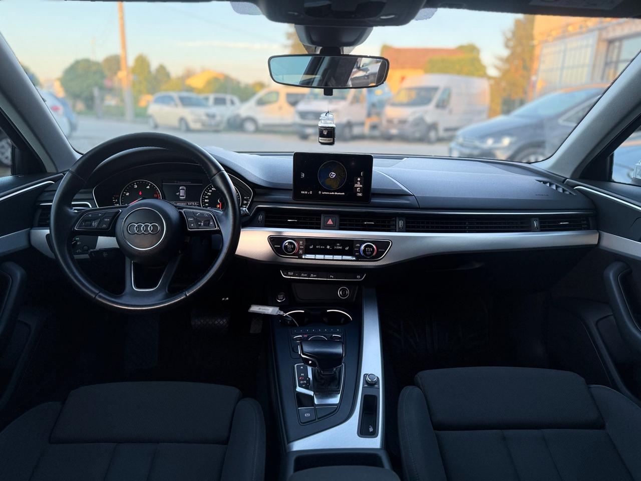 Audi A4 Avant 2.0 TDI 150 CV ultra S tronic Business Sport