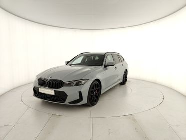 BMW 320d Touring mhev 48V xdrive MSport auto