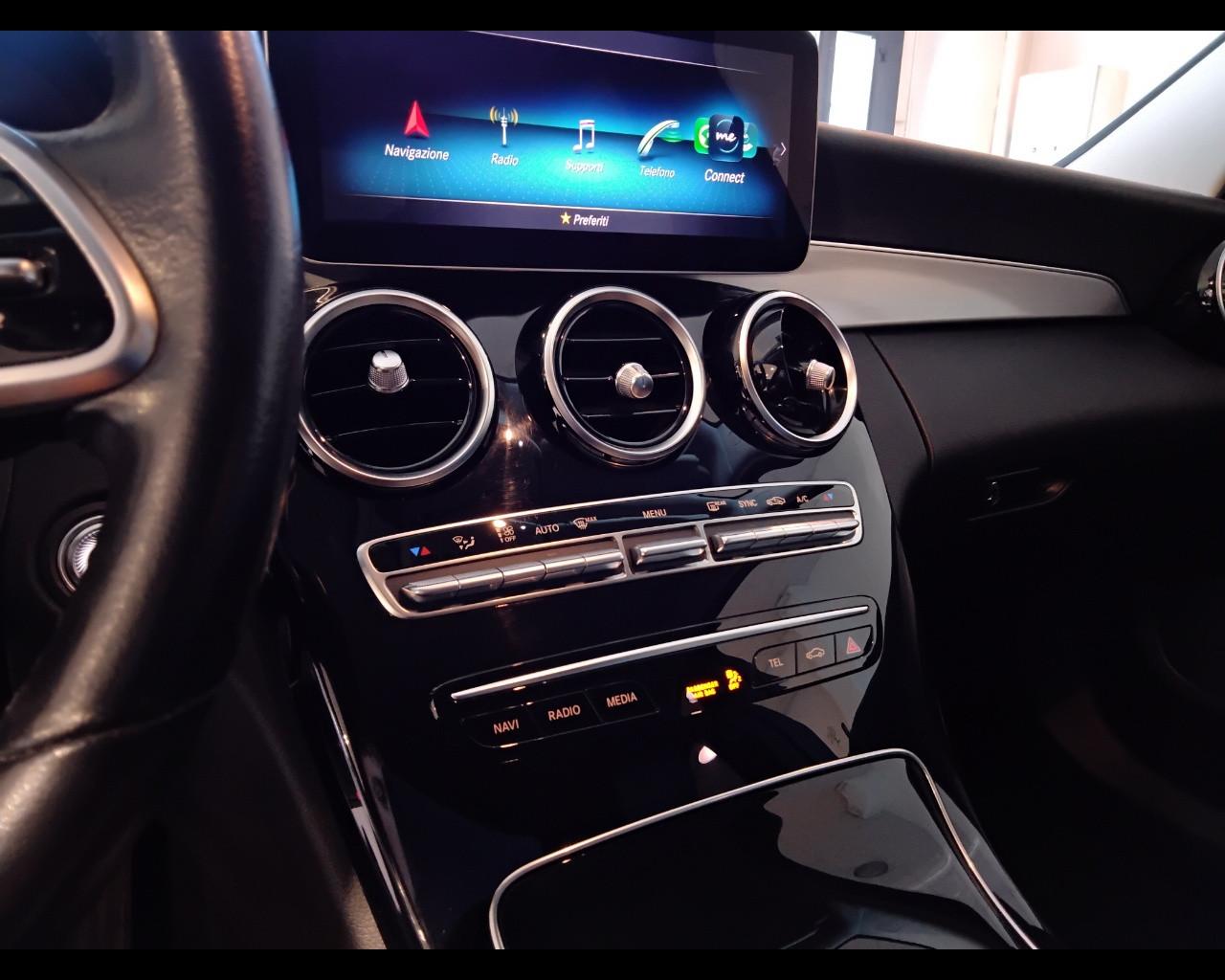 Mercedes-Benz Classe C-W205 2018 Berlina - C 220 d Sport Plus 4matic auto