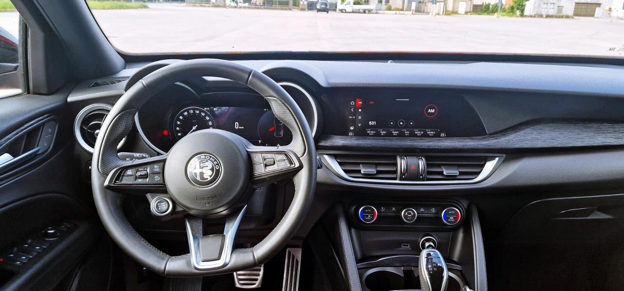 Alfa Romeo Stelvio 2.2 Turbodiesel 160 CV AT8 RWD Super