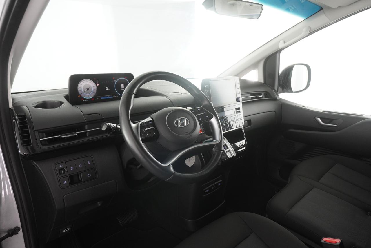 HYUNDAI Staria 2.2 AT 2WD 9 posti Wagon