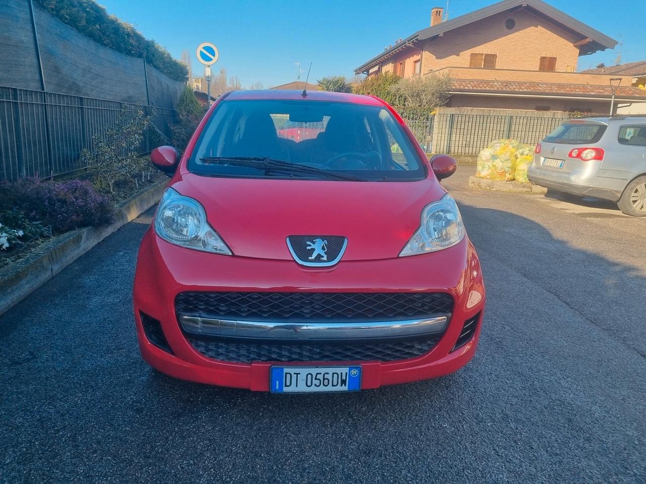 Peugeot 107 1.0 68CV 5p. Plaisir