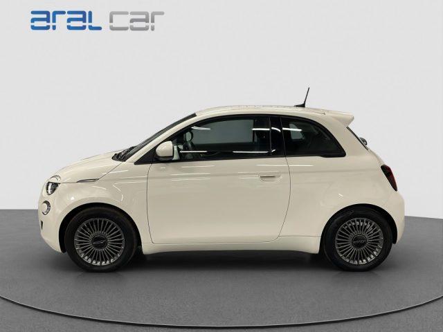 FIAT 500e Berlina 42 kWh Passion