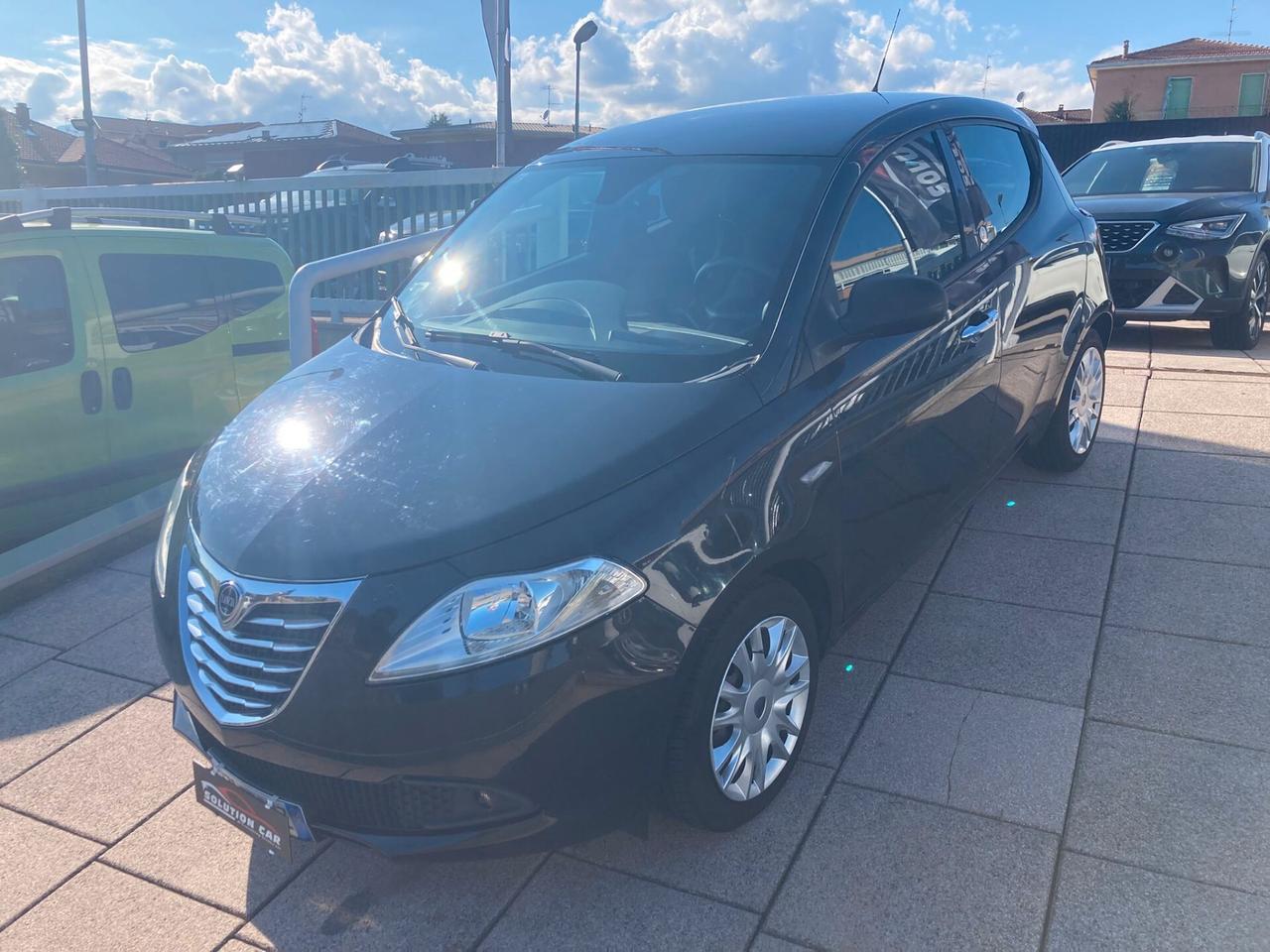 Lancia Ypsilon 1.2 69 CV 5 porte GPL Ecochic Gold