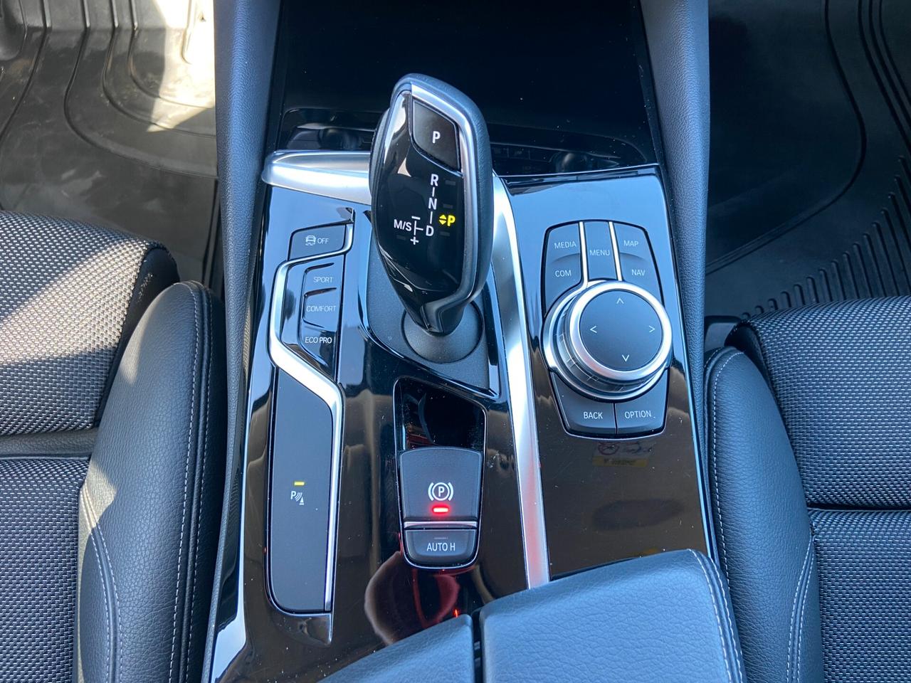 BMW 520i Serie 5 Touring Sport Line auto