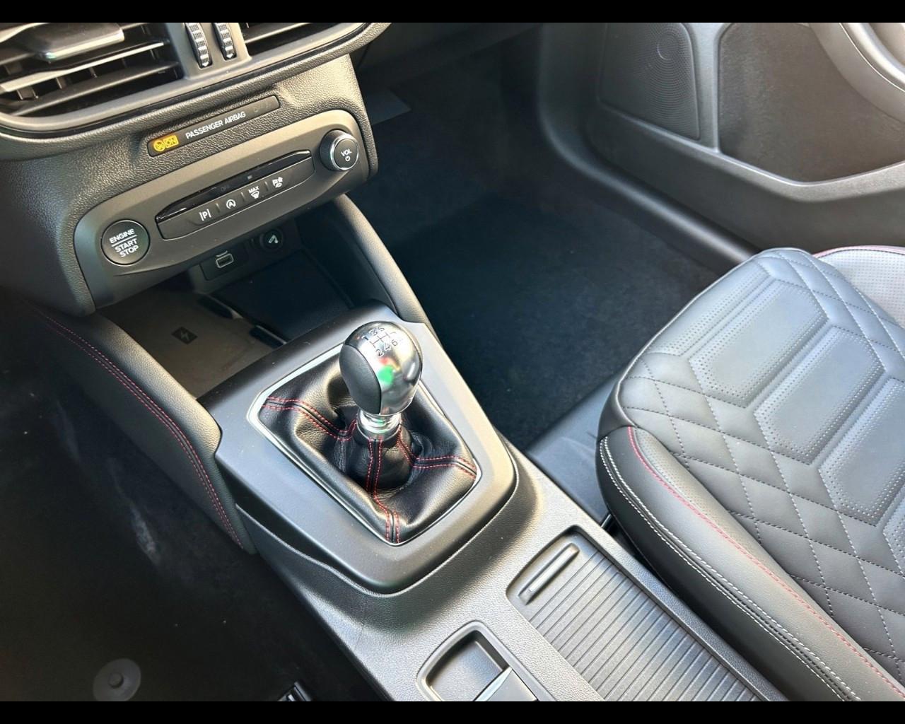 FORD Focus Focus ST-Line X  1.0 EcoBoost Hybrid 125 CV 5 porte Man