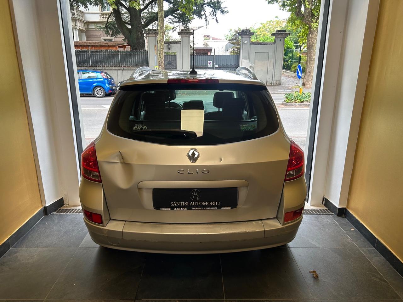 Renault Clio SporTour 1.2 16V Dynamique EURO 5 - 82.000KM!!!