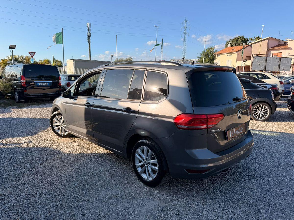 VOLKSWAGEN - Touran - 1.6 TDI DSG Business BMT