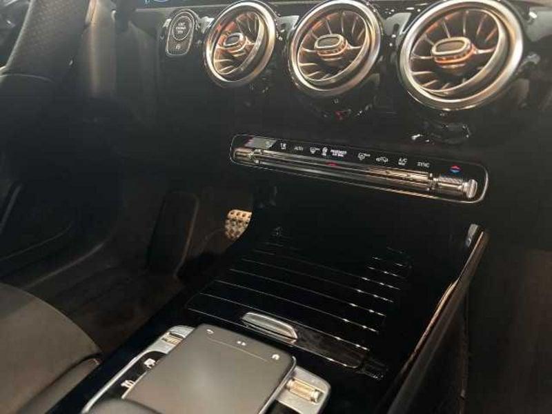 Mercedes-Benz Classe A - W177 2018 A 180 d Premium auto