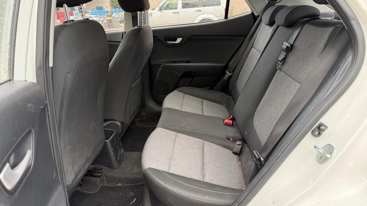 Kia Stonic 1.2 DPI ECO GPL Urban