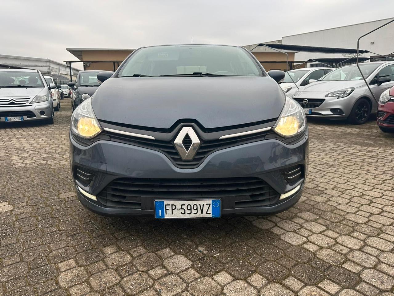 Renault Clio dCi 8V 90 CV Start&Stop 5 porte Energy Duel