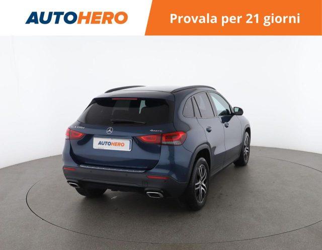 MERCEDES-BENZ GLA 220 d Automatic 4Matic Sport