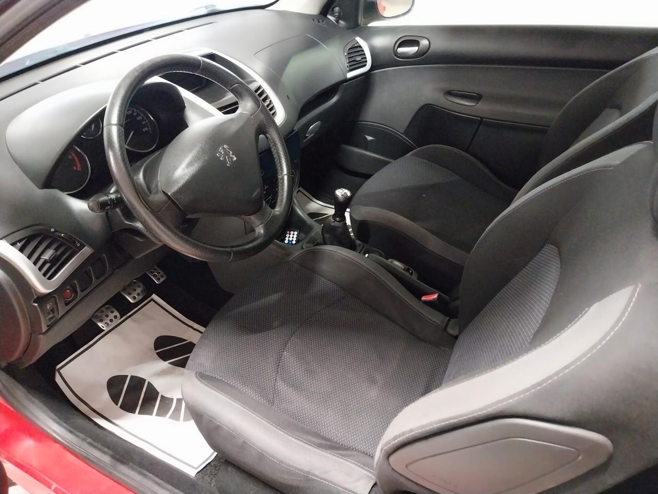 Peugeot 206+ Plus 1.4 HDi 70CV 3p. Trendy - ok neopatentati