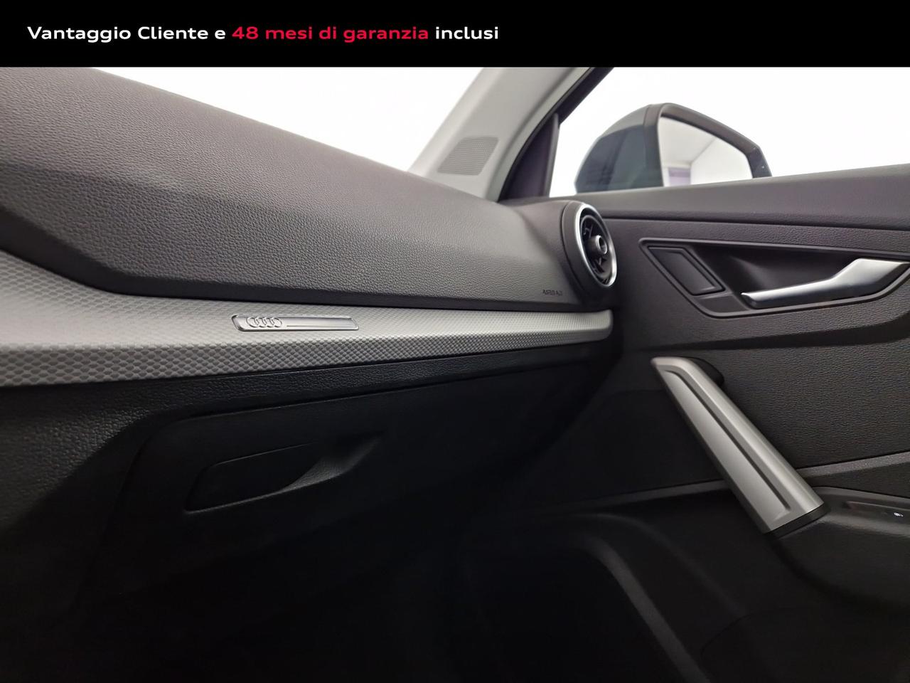 Audi Q2 30 2.0 tdi business s-tronic