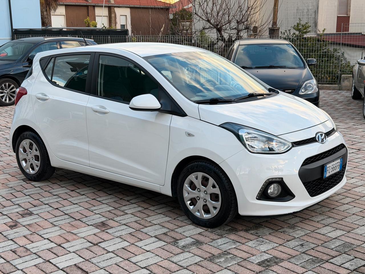 Hyundai i10 1.0 MPI Login
