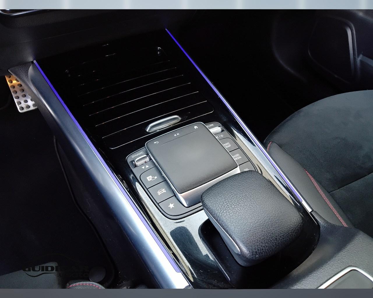 Mercedes-Benz GLA-H247 2020 - GLA 180 d Premium auto