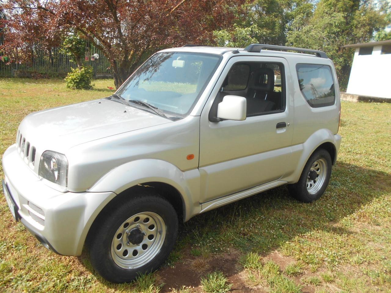 Suzuki Jimny 1.3i 16V cat 4WD JLX