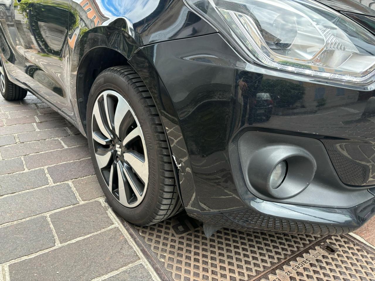 Suzuki Swift 1.0 Boosterjet Hybrid S