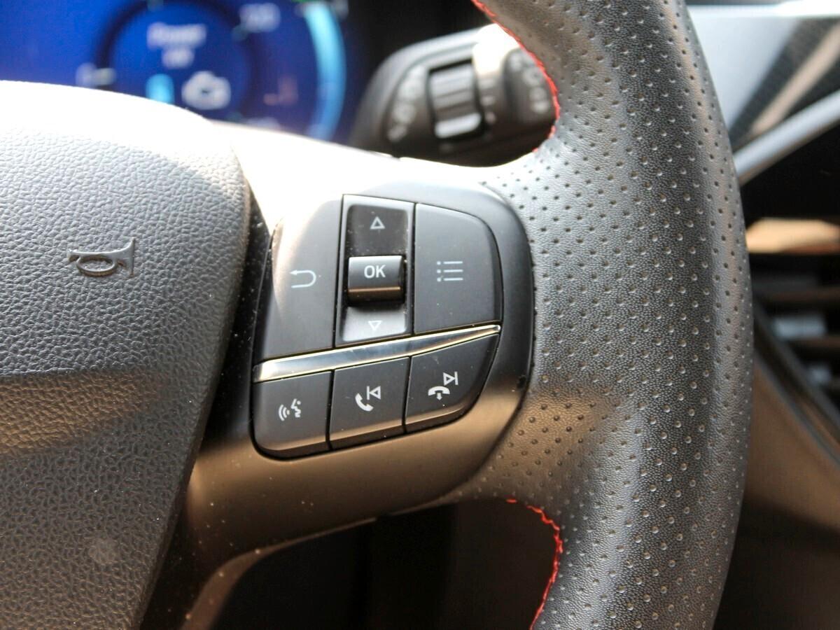 Ford Kuga 2.5 Plug In Hybrid 225 CV CVT 2WD ST-Line