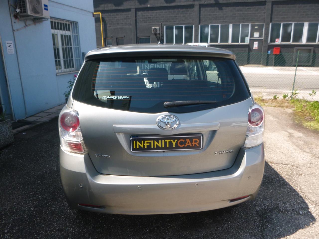 Toyota Verso 2.0 D Sol 7 posti