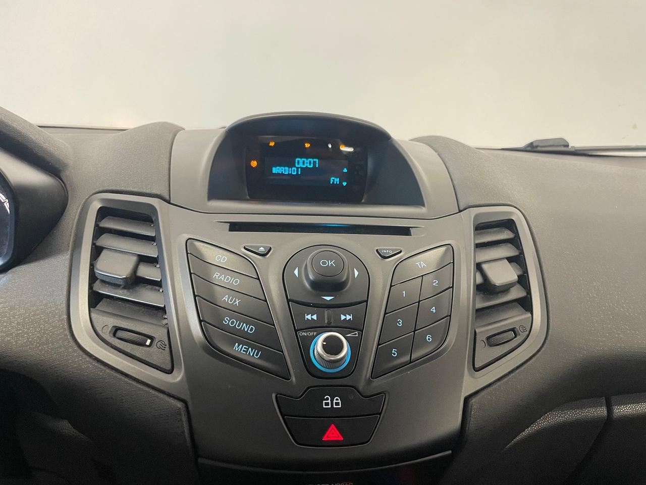 Ford Fiesta 1.4 5 porte Bz.- GPL Business Perfetta !