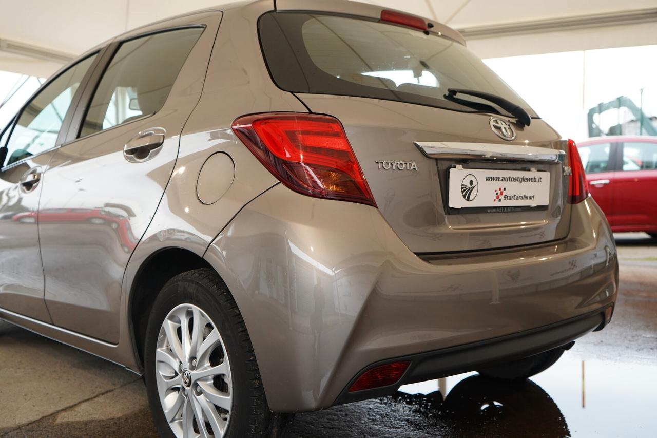 Toyota Yaris 1.0 5 porte Lounge 70 CV