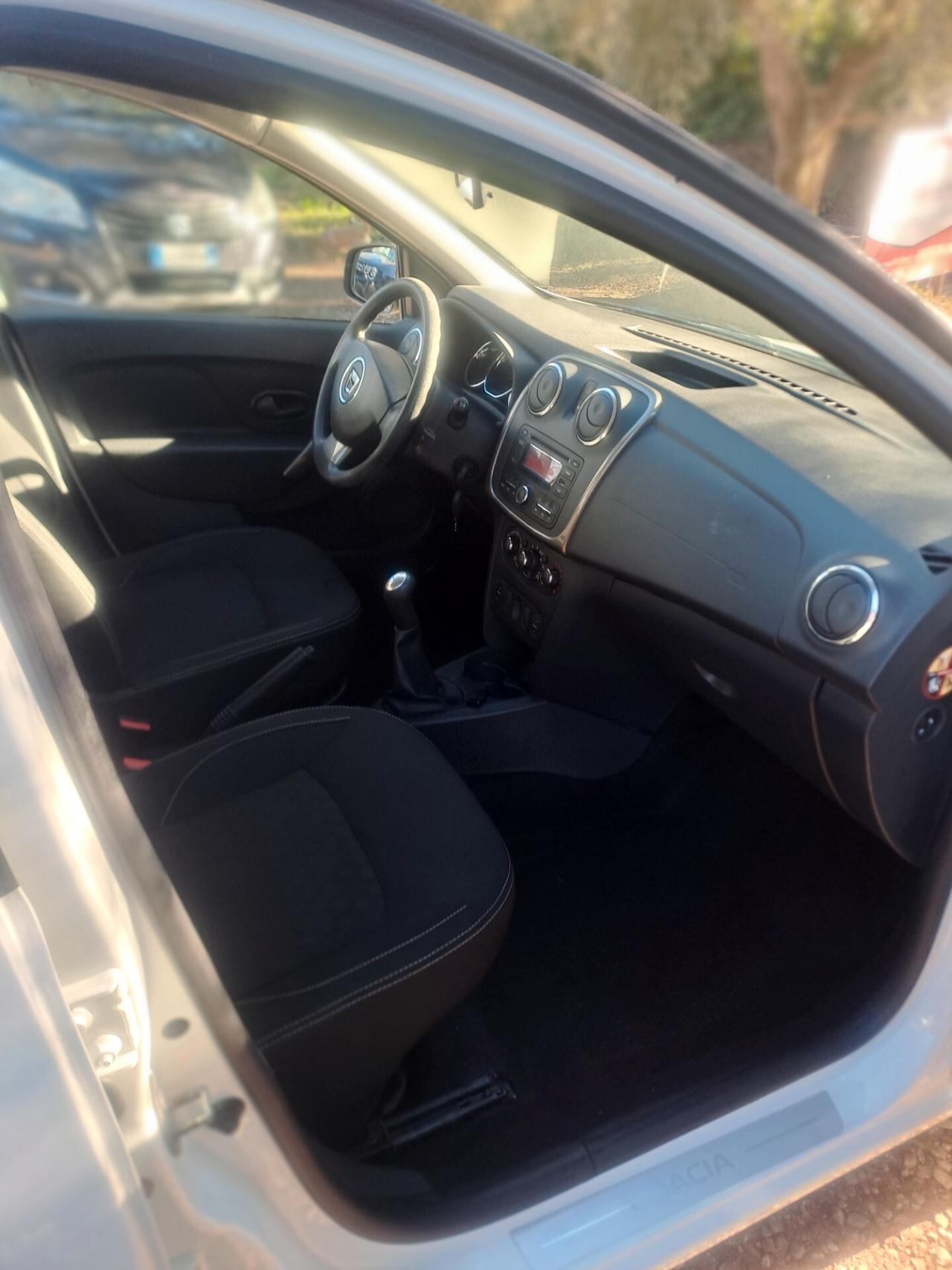 Dacia Sandero 1.5 dCi 8V 75CV Lauréate