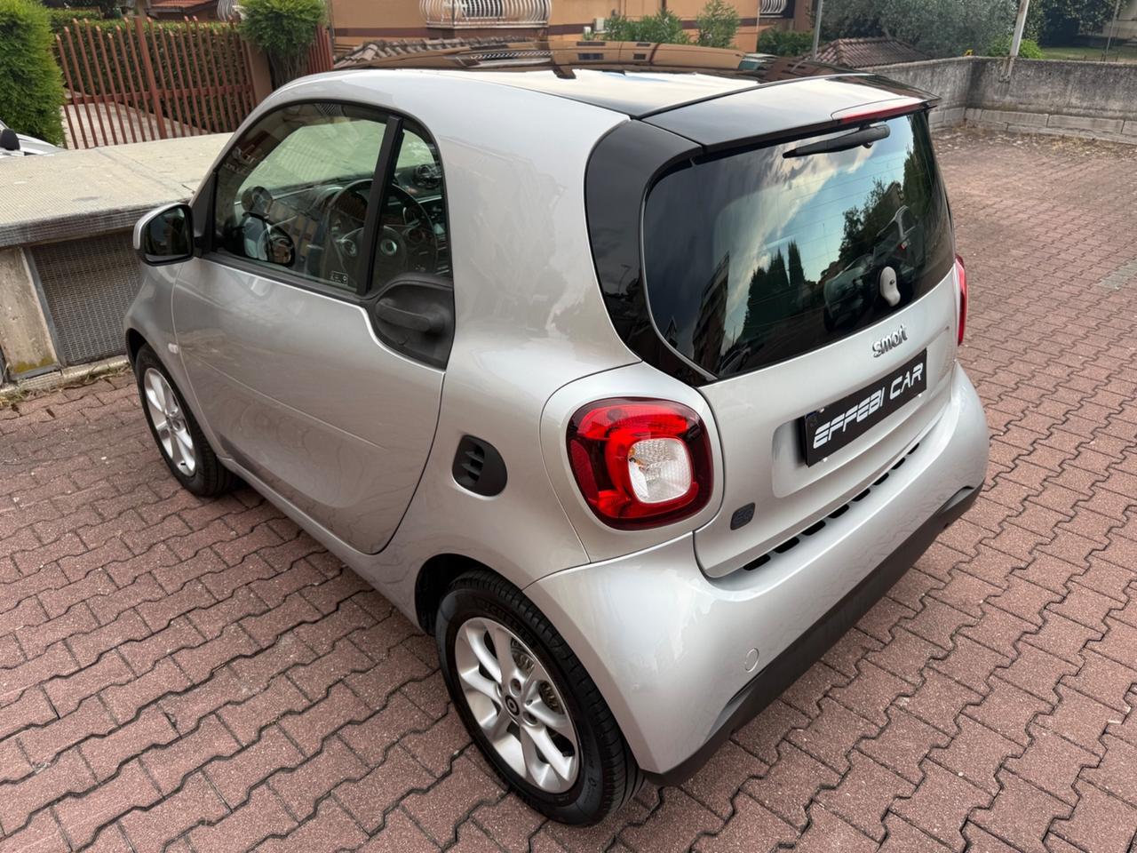 Smart ForTwo EQ Passion TAGLIANDI MERCEDES - PARI AL NUOVO PREZZO REALE, NO OBBLIGO FINANZIAMENTO!!!