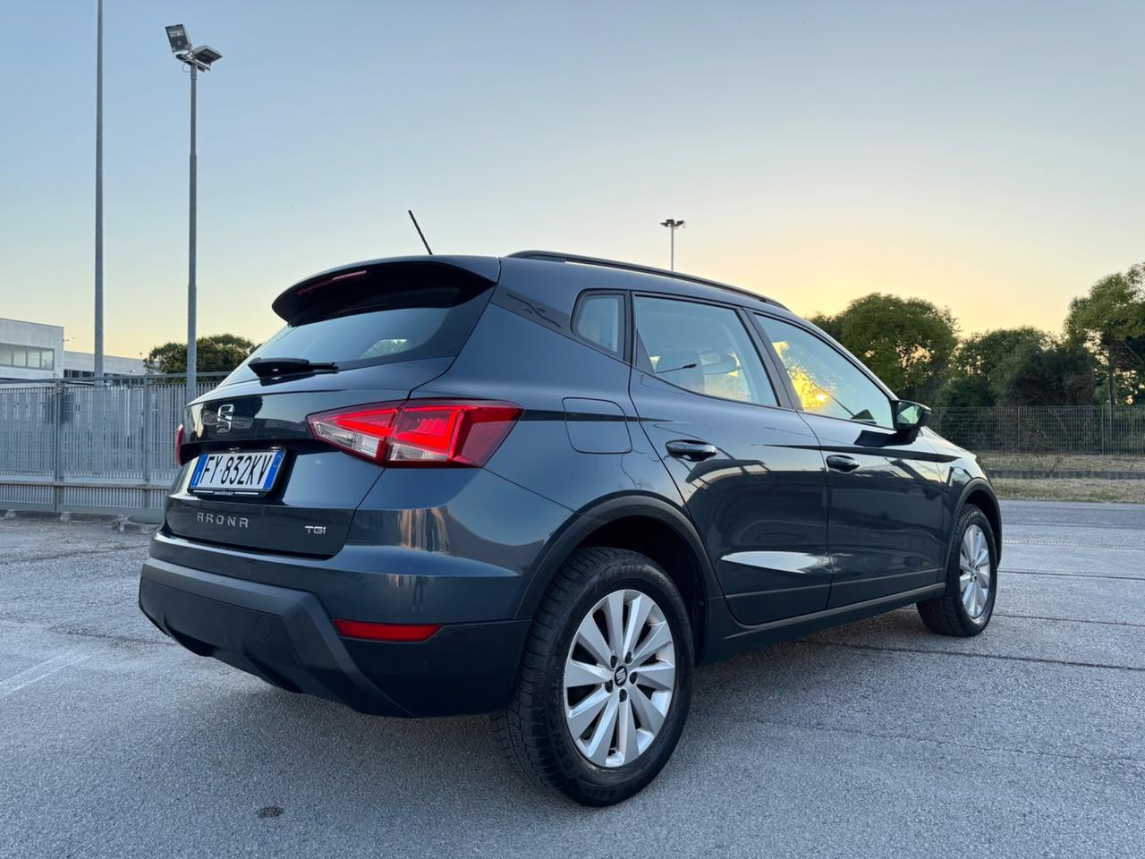 SEAT ARONA 1.0 TGI Style Metano - Carplay Navi