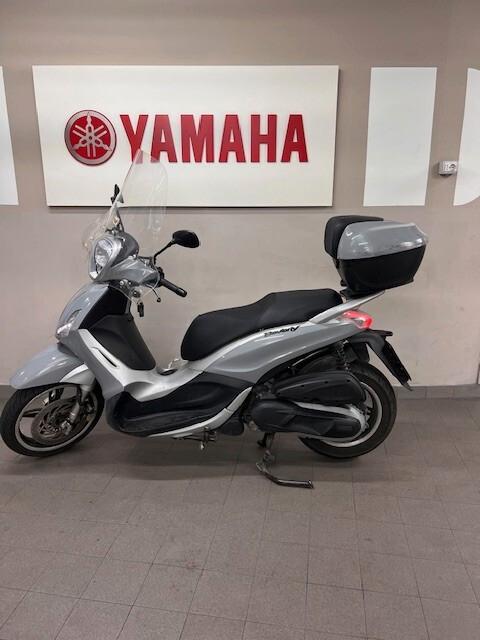 Piaggio Beverly 350 tuorer