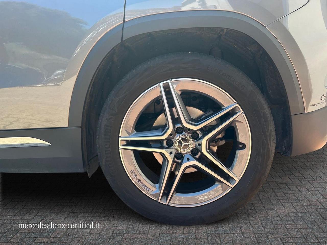 Mercedes-Benz GLA 200 d Premium auto