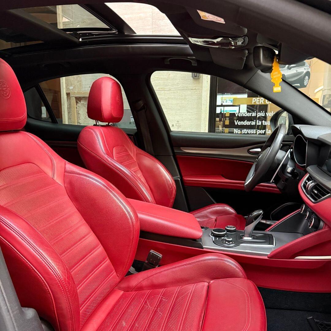 Alfa Romeo Stelvio 2.0 Turbo 280 CV Competizione