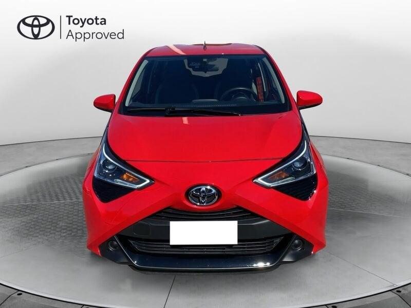 Toyota Aygo Connect 1.0 VVT-i 72 CV 5 porte x-play