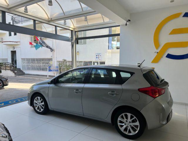 TOYOTA Auris 1.4 D-4D 5 porte