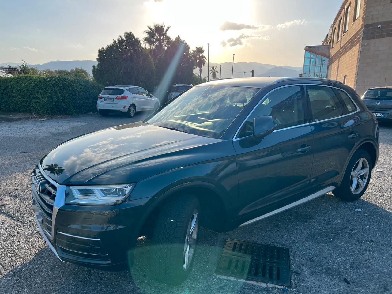Audi Q5 2.0 TDI quattro S tronic Business Sport