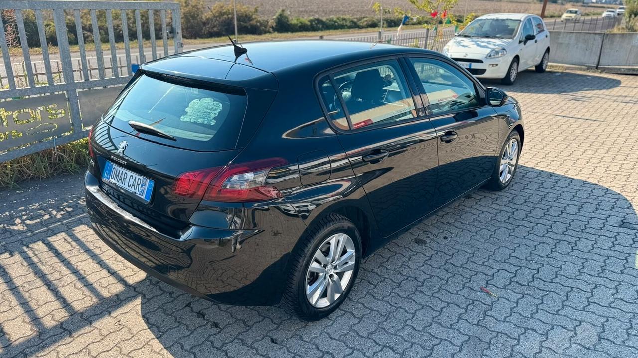 Peugeot 308 BlueHDi 130 S&S EAT8 GT Line