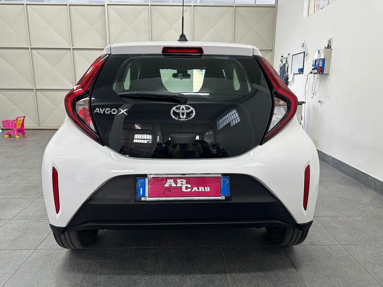 Toyota Aygo X 1.0 VVT-i 72 CV 5 porte Active
