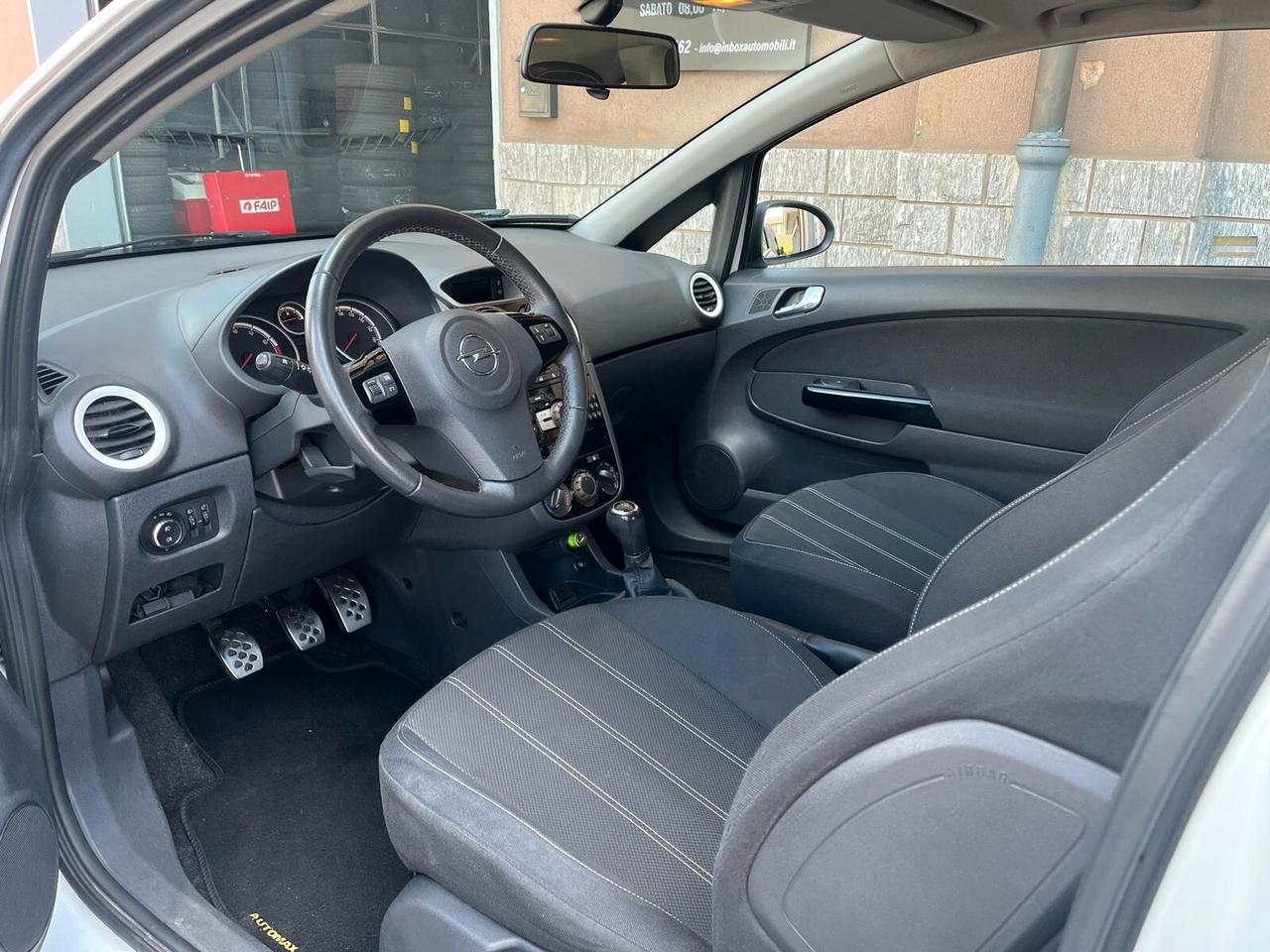 Opel Corsa Corsa 3p 1.2 b-Color - NEOPATENATO OK