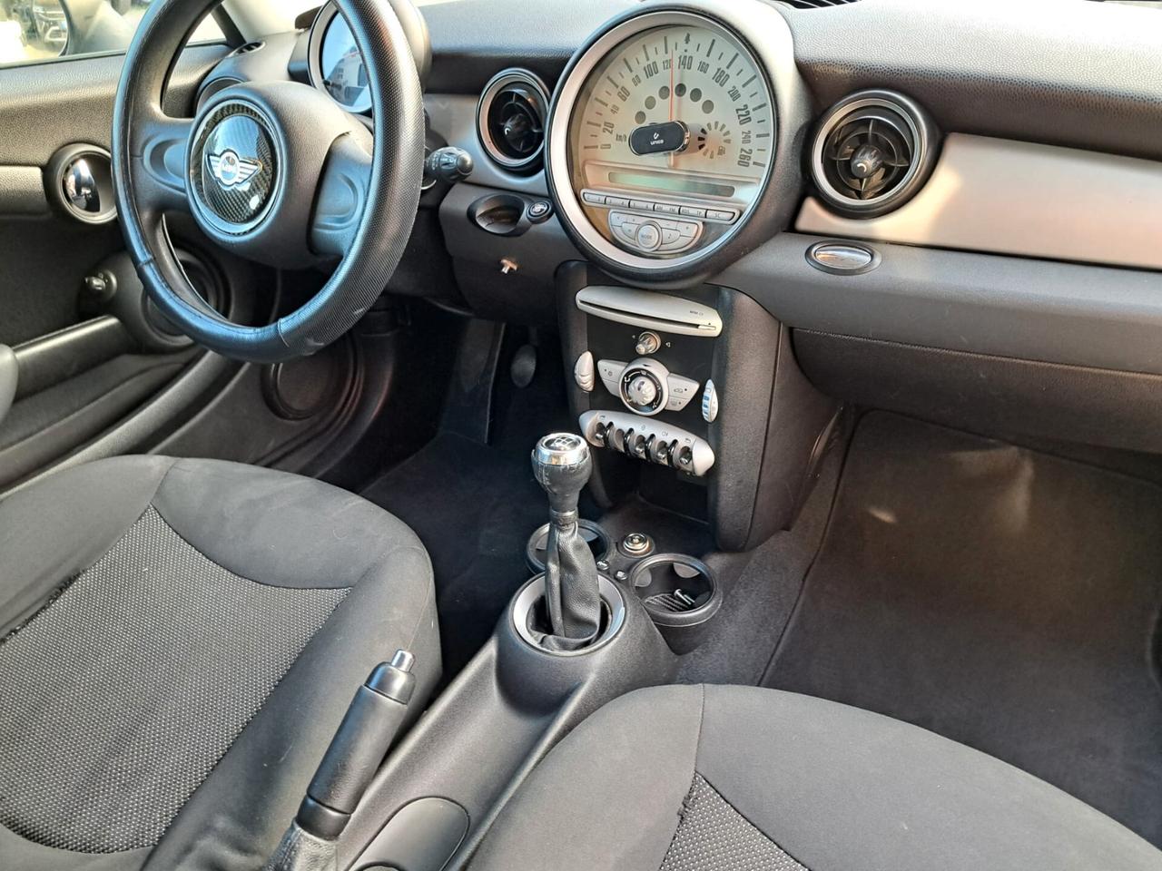 MINI ONE 1.4 16V 75 CV-NEOPATENTATI