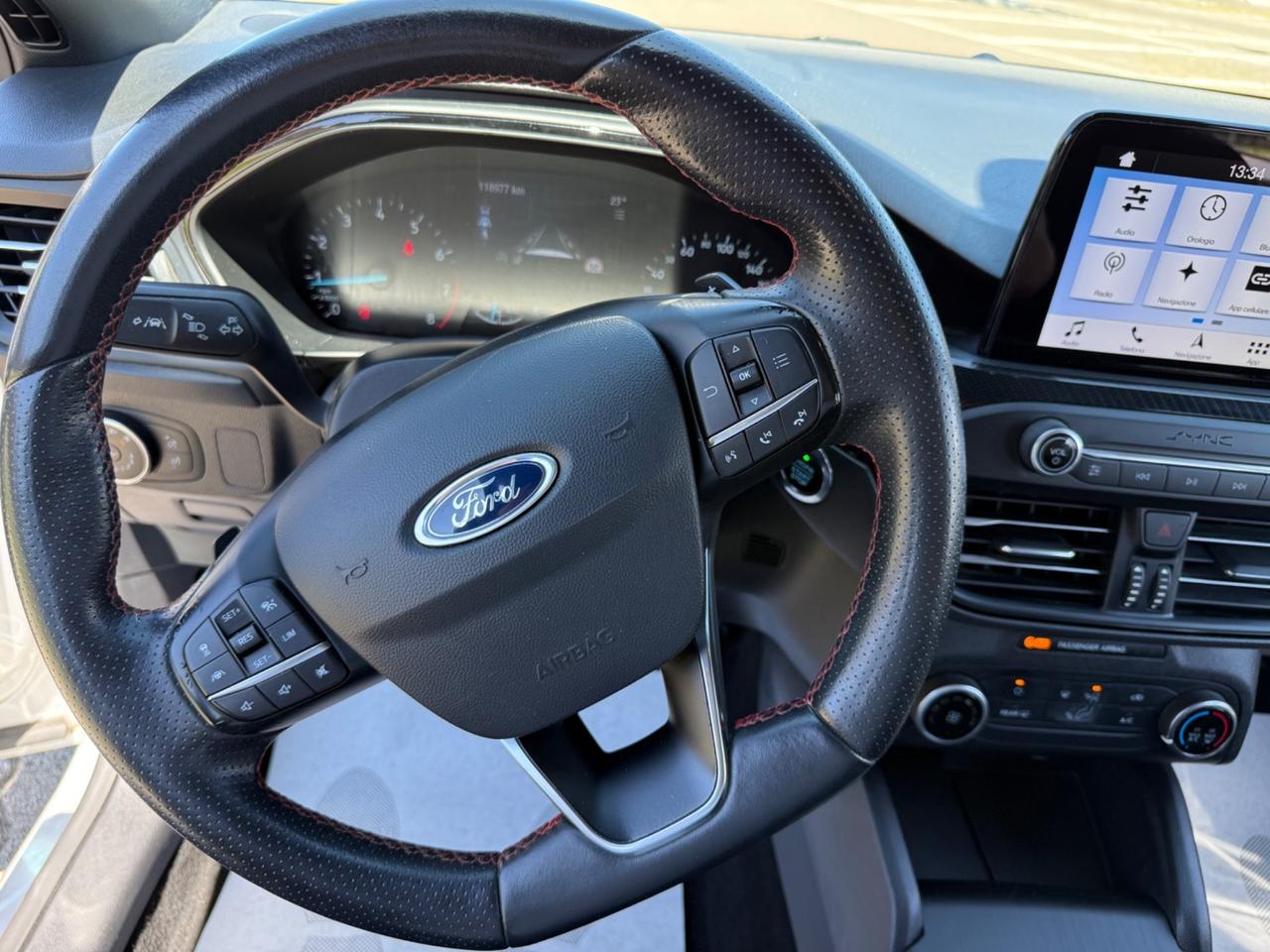 Ford Focus 1.0 EcoBoost 125 CV automatico SW ST-Line Co-Pilot